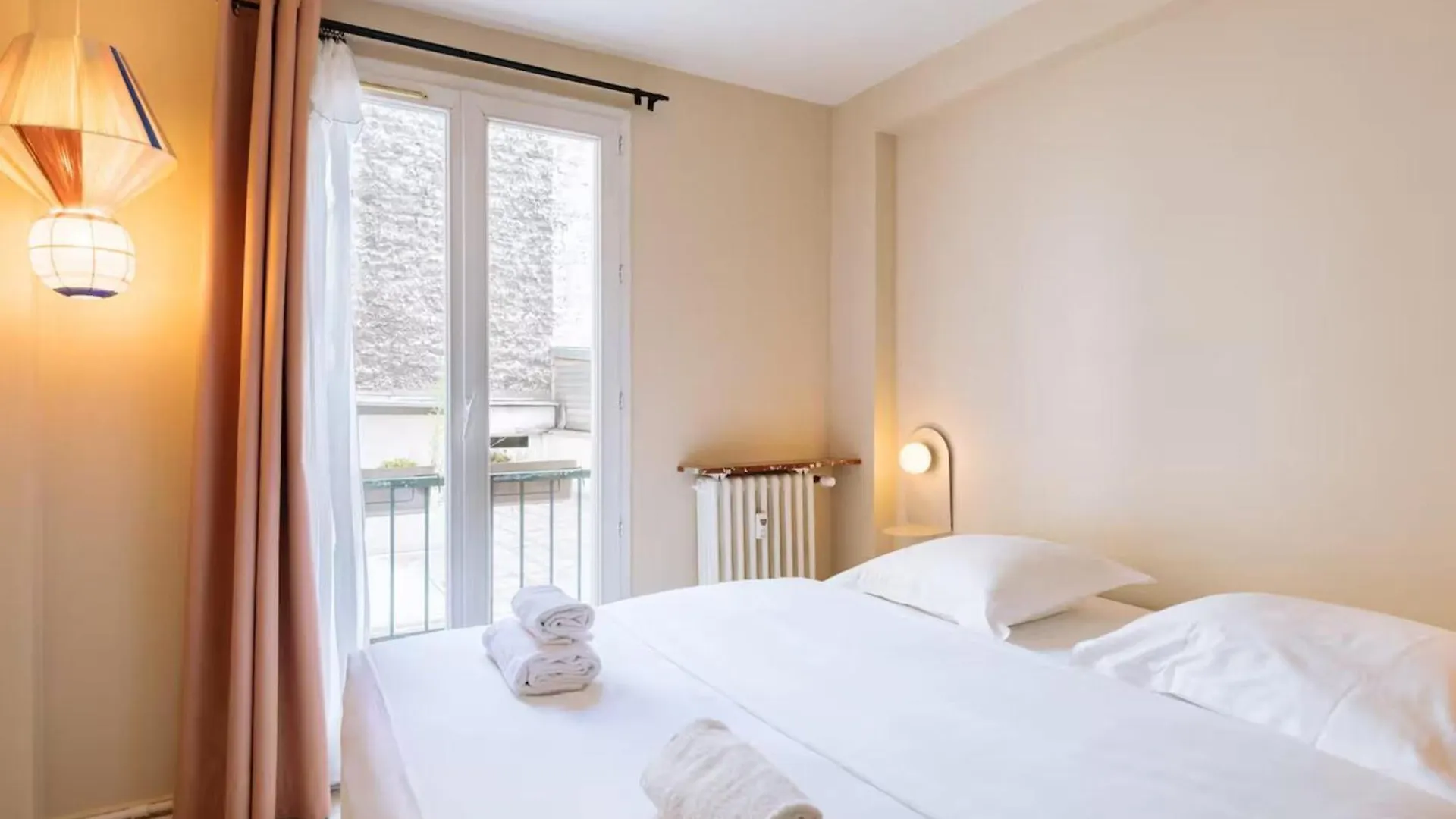 Flexliving - Beautiful 3-Room Apartment With Living Room - 18Th Paris França